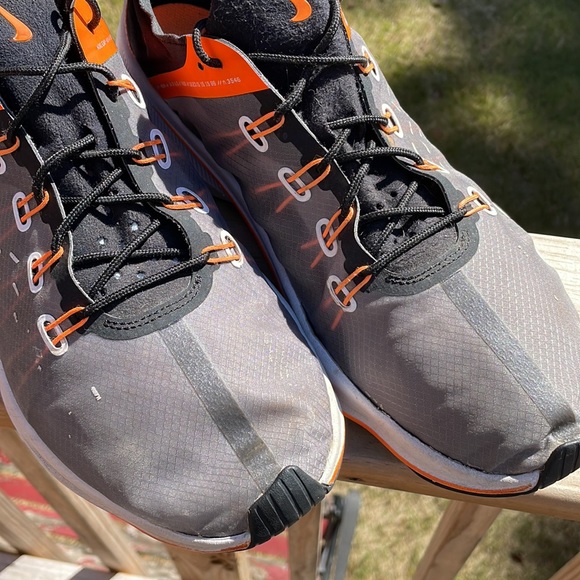 Mens Nike Sneakers- EXP- X14 SE Black/Orange/ White  Size 13 - Picture 2 of 14